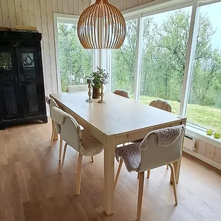 Steinstolen By Norgesbooking - With A Lovery View Hol (Buskerud)